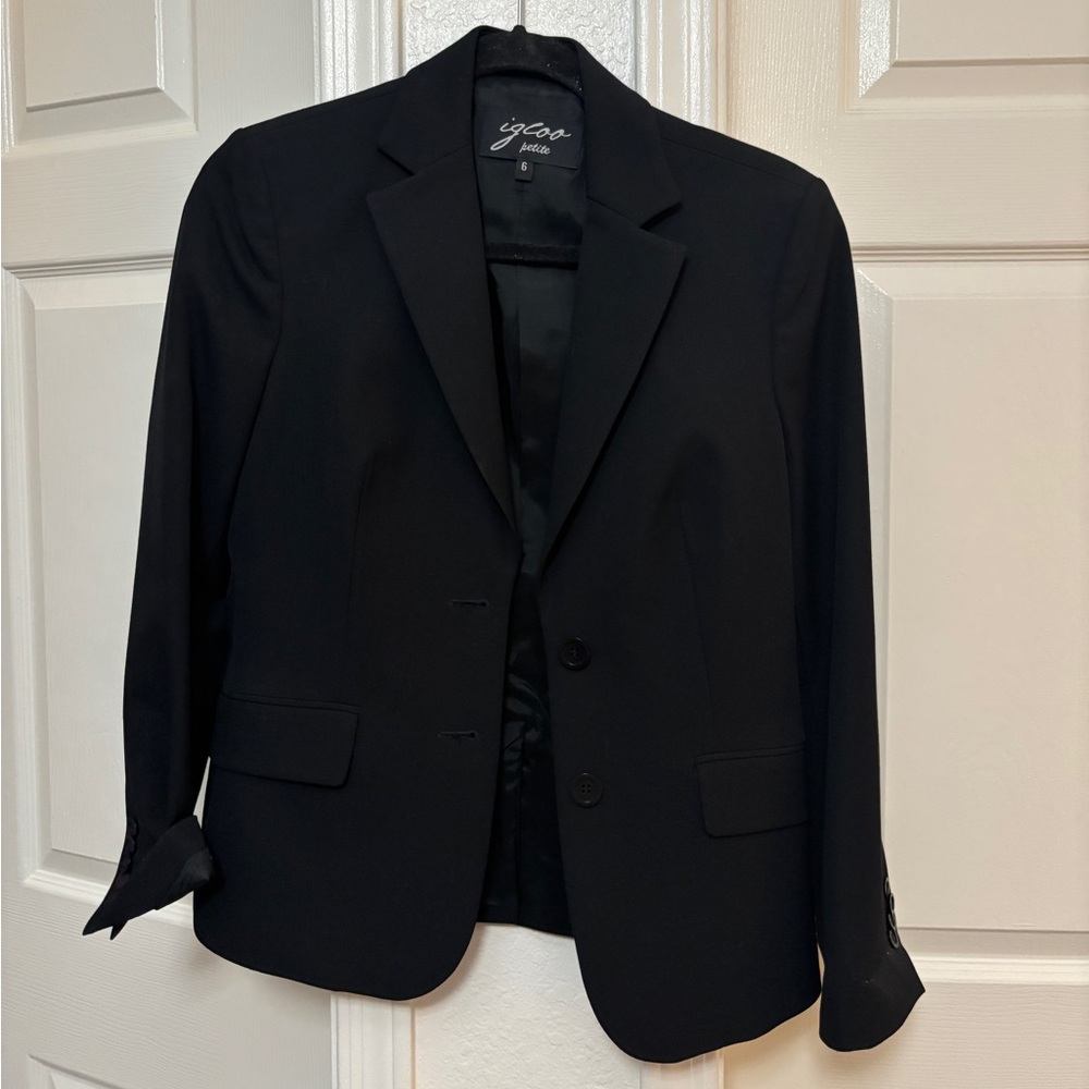 Igloo Black Blazer
